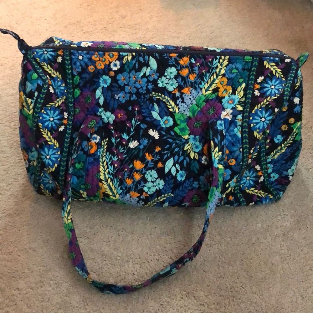 Vera Bradley travel size bag
